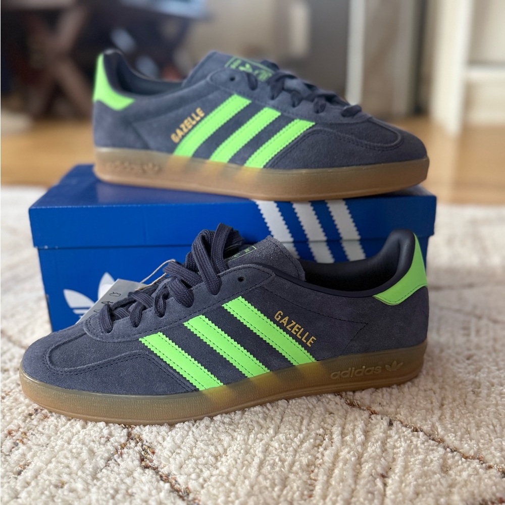 Adidas Gazelle Indoor Gray Neon Green Gum Sole Men’s 6.5 / Women’s 7.5 BNIB